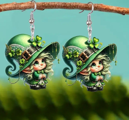 Wholesale Green Heart Acrylic Earrings St.  Patrick' s Day Fashion Accessory
