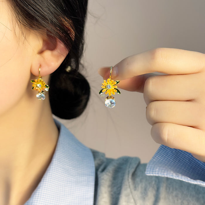 Wholesale Design Sunflower Earrings with Drip Oil Sunflower Sparkling Diamond Earrings and Earrings