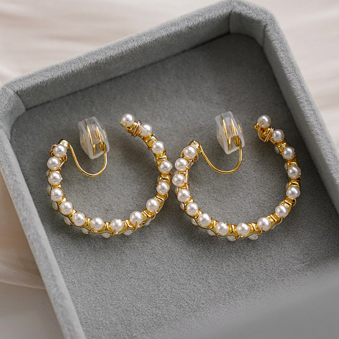 Wholesale High end retro pearl earrings with versatile temperament, earrings without ear holes, ear clips, and earrings