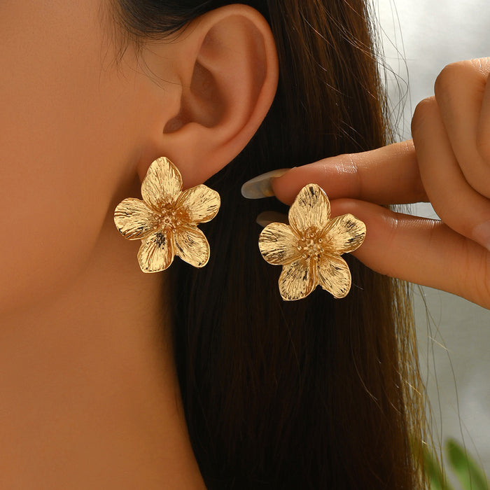 Wholesale Zinc Alloy Butterfly Hoop Earrings Pink Multi-Layer Hollow Design Jewelry Accessory MOQ≥2