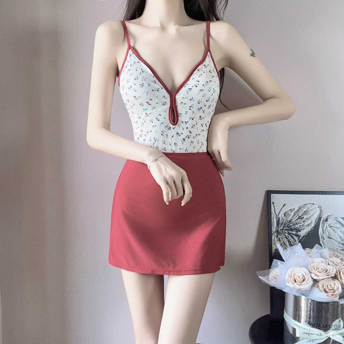Wholesale New student one-piece swimsuit women's two-piece set triangle slimming and slimming hot spring vacation swimming suit