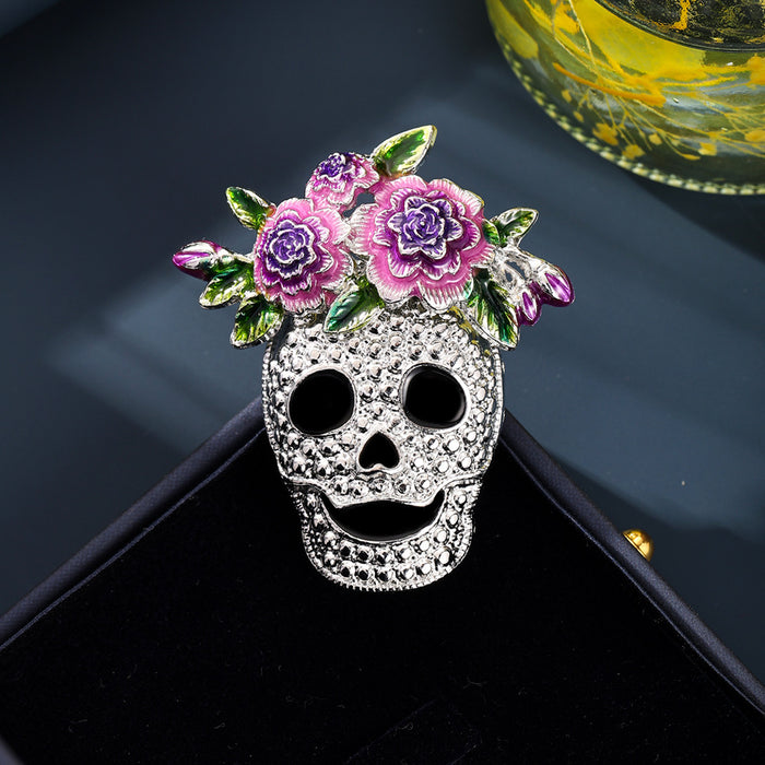 Wholesale Zinc Alloy Skull Brooch Spooky  Fashion Pin Gold Tone Party Accessory