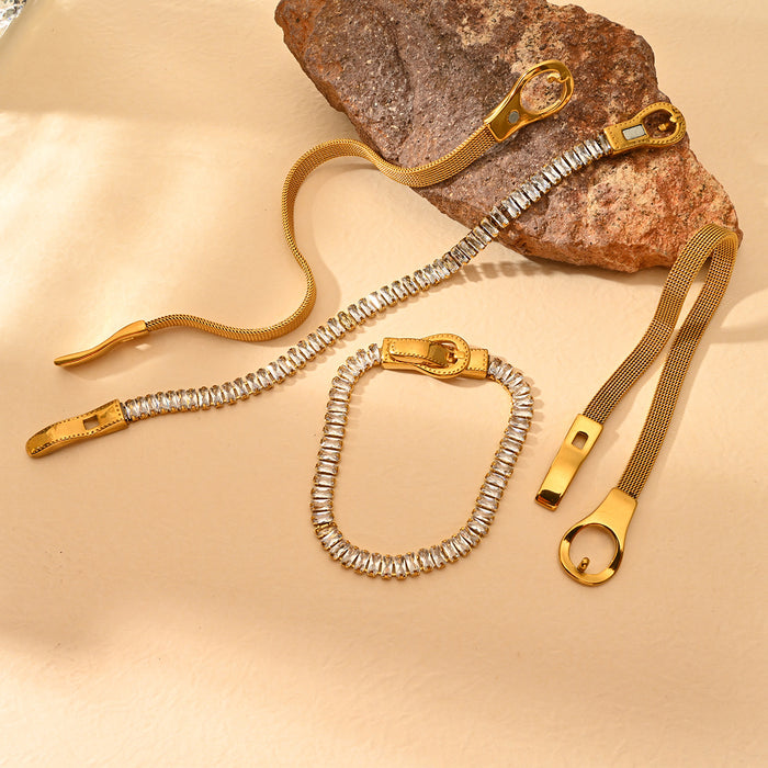 Wholesale Fashionable luxury 18K stainless steel bracelet with zircon, high-end feel bracelet