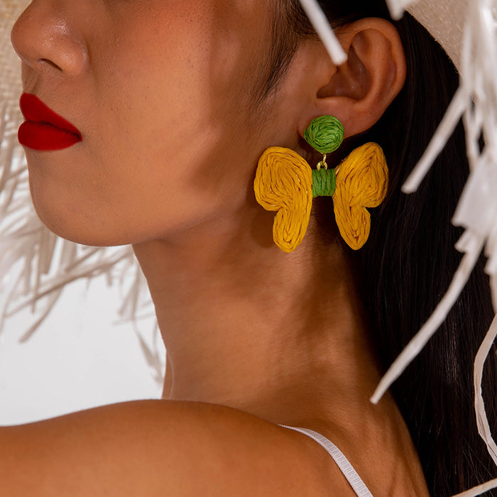 Wholesale Weaving flower earrings for vacation style earrings