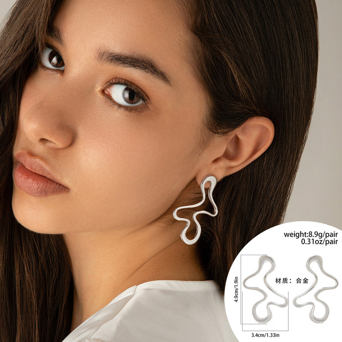 Wholesale Personalized lava heart-shaped liquid droplet earrings with irregular geometric folds