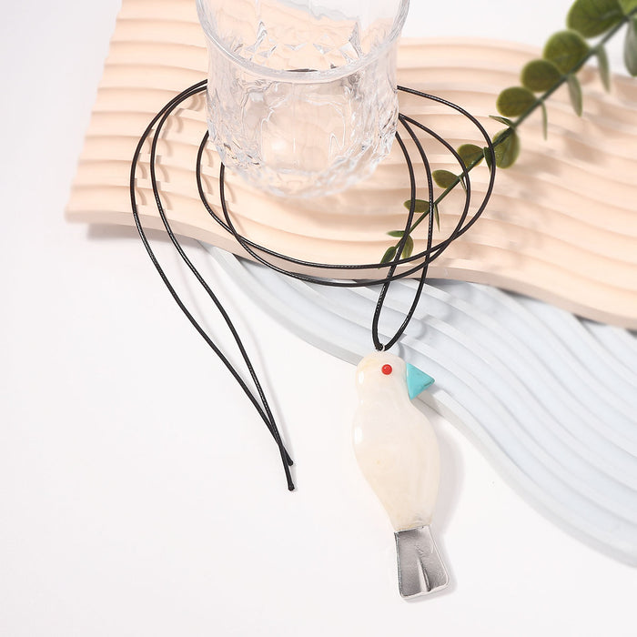 Wholesale Artistic Cute Resin Bird Pendant Long Necklace Simple Joker