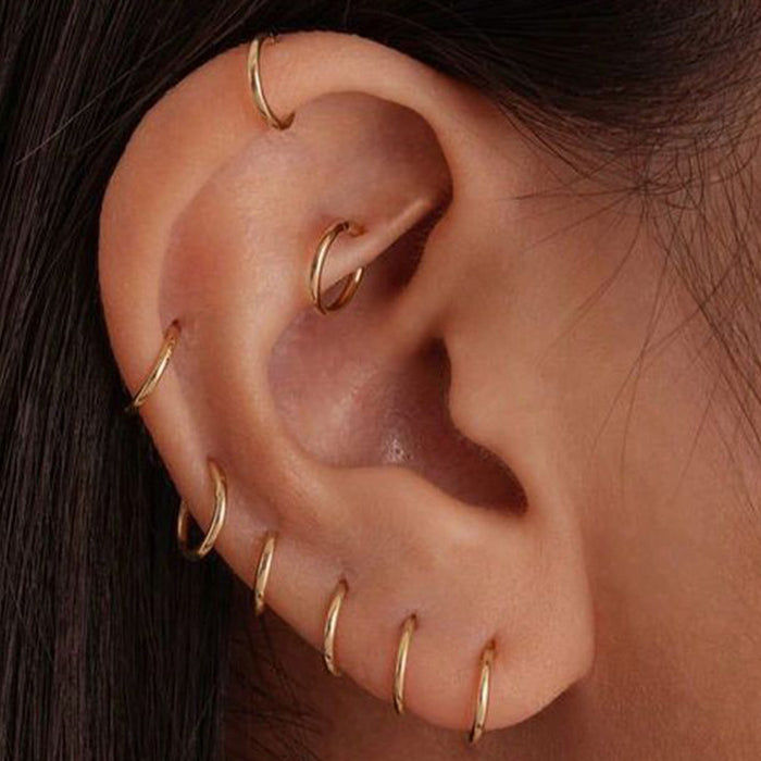 Wholesale Titanium Steel Gold Seamless Hoop Earrings Gypsophila Design Fashion Jewelry Accessory
