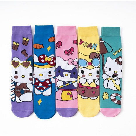 Wholesale Trendy mid-calf socks with cartoon designs
