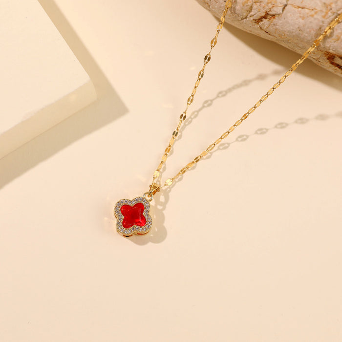 Wholesale Necklace Fashion Water Diamond Four Leaf Petal Titanium Steel Lock Chain Pendant Accessories