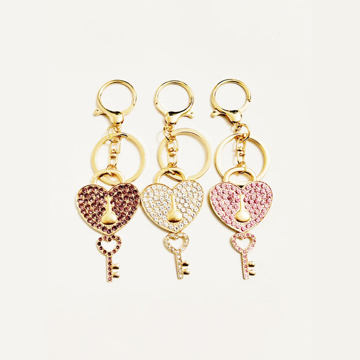 Wholesale Heart Rhinestone Keychain Bag Charm Stylish Keyring For Couple Travel Souvenir Boutique Resale