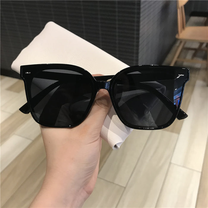 Wholesale Sunglasses Box Sunglasses UV resistant Glasses Trendy Retro Personality
