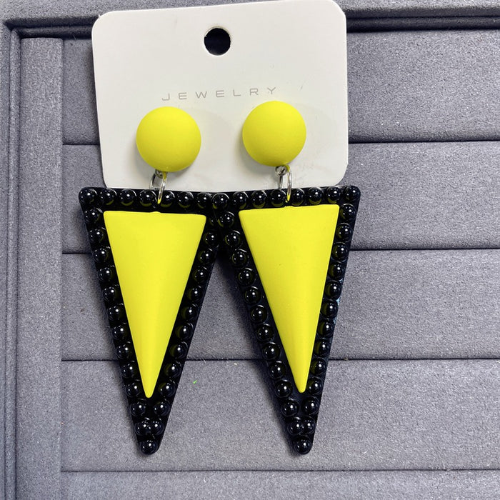 Wholesale  contrast color triangle temperament long color earrings Joker candy color geometric earrings