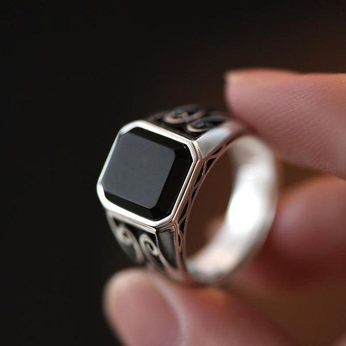 Wholesale Vintage, personalized and high-end open mouth ring
