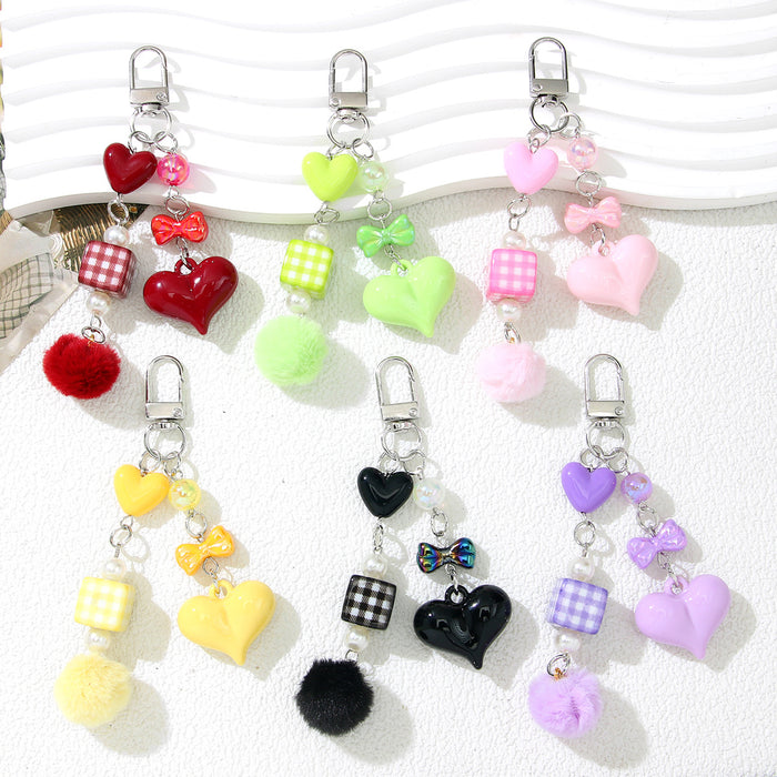 Wholesale Stylish Green Acrylic Beaded Keychain Heart Bag Charm Fashion Accessory Gift MOQ≥2