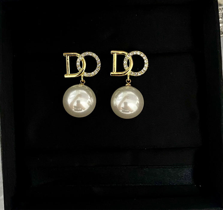 Wholesale retro double D pearl earrings High sense small fragrant wind earrings female temperament niche double D