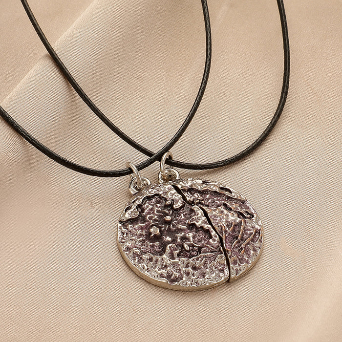 Wholesale Fashion, personality, high-end design, niche, versatile, moon and sun necklace set