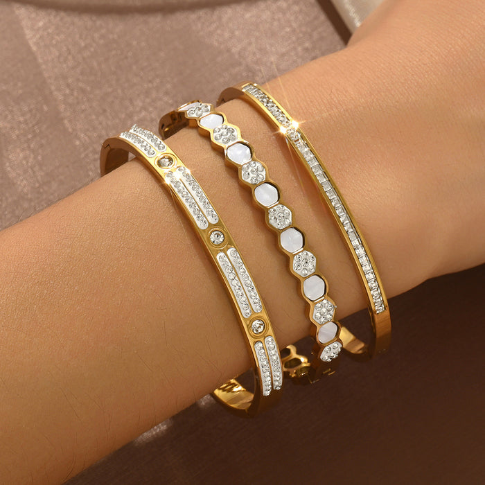 Wholesale Stylish Geometric Mother Of Pearl Rhinestone Bracelet Titanium Steel Gold Finish Everyday Jewelry Accessory
