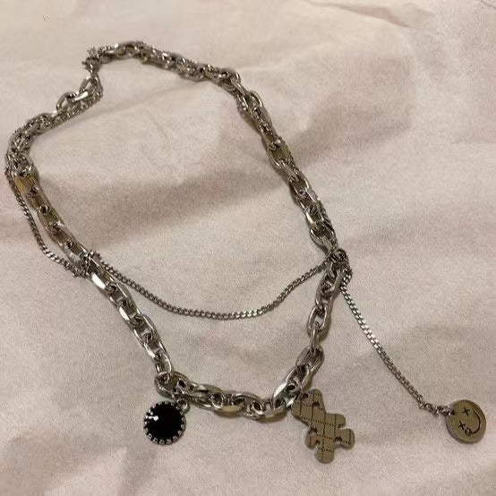 Wholesale Double layered necklace, light luxury, niche design, smiling face, collarbone chain