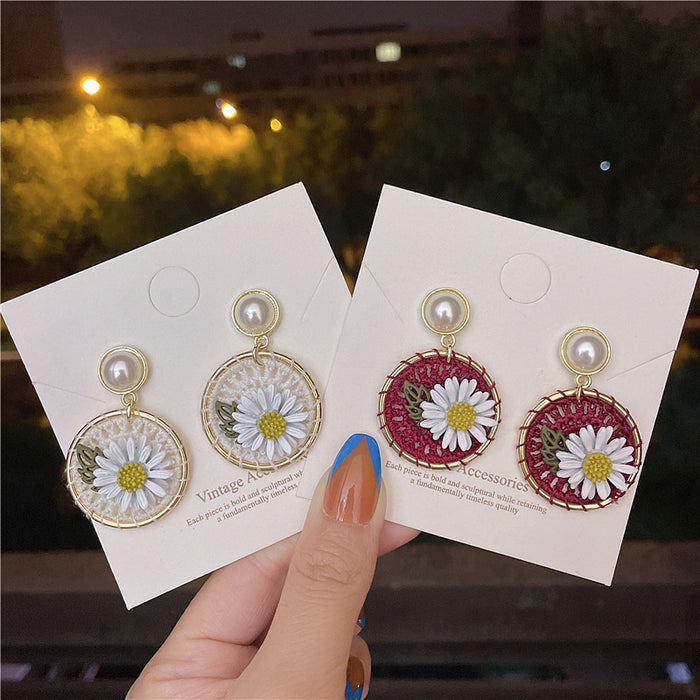 Wholesale Earrings Hand Woven   Silver Needle Daisy Flowers Holiday Style JDC-ES-AX010