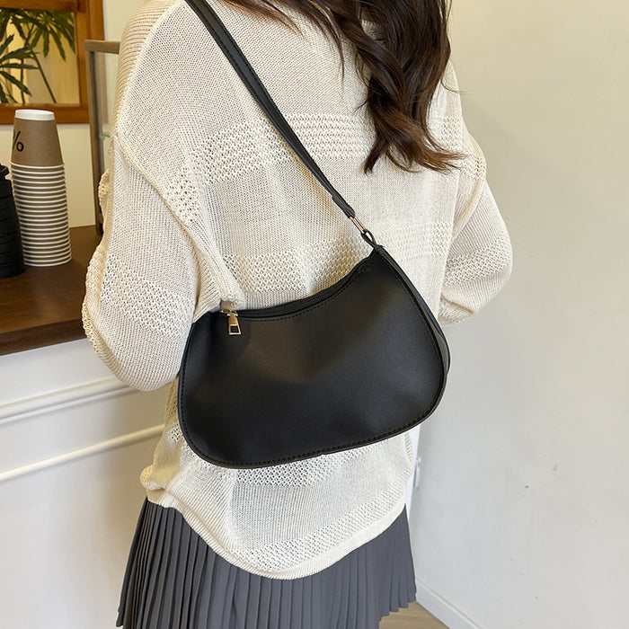 Wholesale Solid color simple small square bag women' s new high-end underarm shoulder bag popular underarm bag