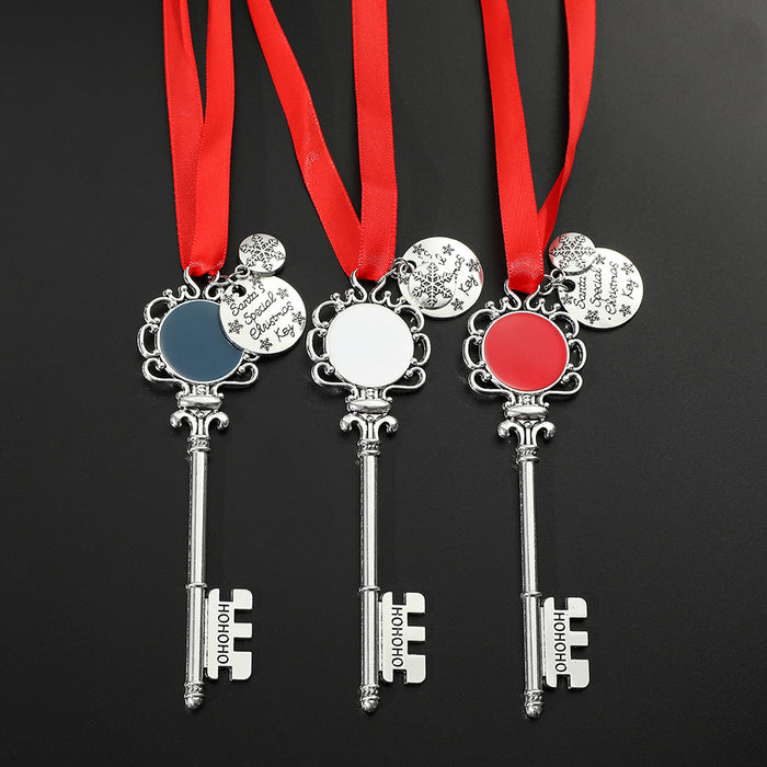 Wholesale Holiday gift jewelry Christmas creative medicine spoon pendant