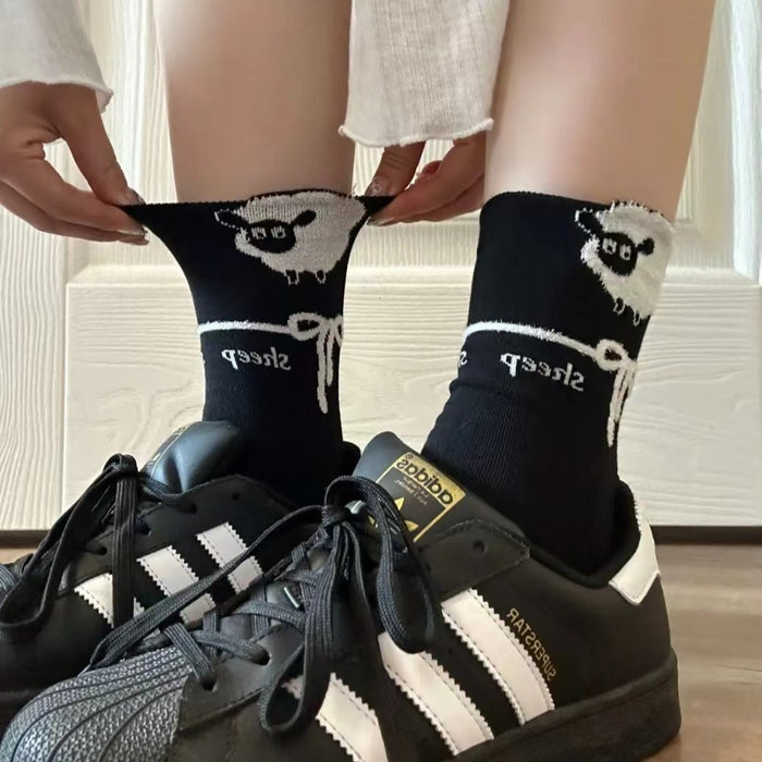 Wholesale Illustration trend cute pile socks cotton socks new product cartoon flocking mid tube socks