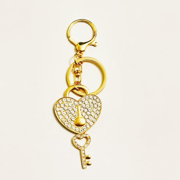 Wholesale Heart Rhinestone Keychain Bag Charm Stylish Keyring For Couple Travel Souvenir Boutique Resale