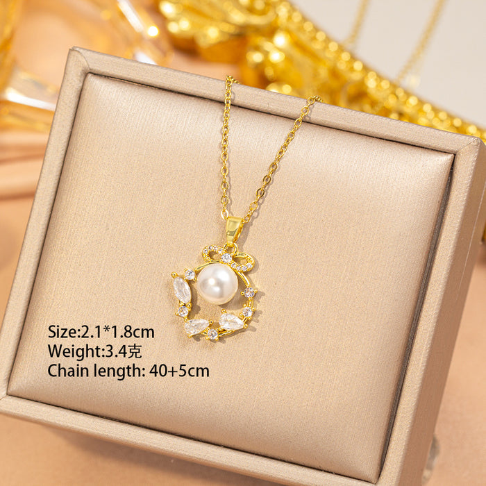 Wholesale Gold Plated Titanium Steel Floral Pendant Necklace Stylish Gift MOQ≥2