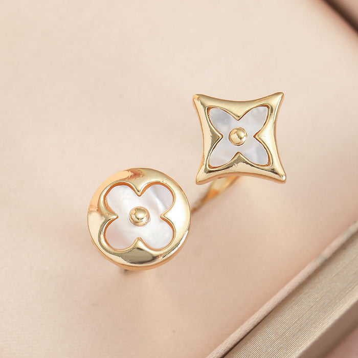 Wholesale Four leaf clover ring exudes a luxurious and timeless aura. It features a fashionable and versatile index finger ring