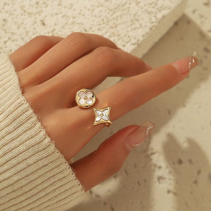 Wholesale Four leaf clover ring exudes a luxurious and timeless aura. It features a fashionable and versatile index finger ring