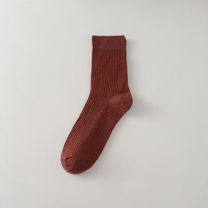 Wholesale Solid color men's socks, fashionable mid tube socks, breathable, sweat absorbing, comfortable cotton socks