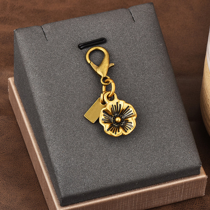 Wholesale Stylish multi-type plant and animal keychains