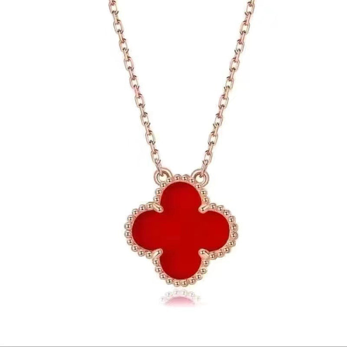 Wholesale Clover necklace, women's collarbone chain, lucky pendant