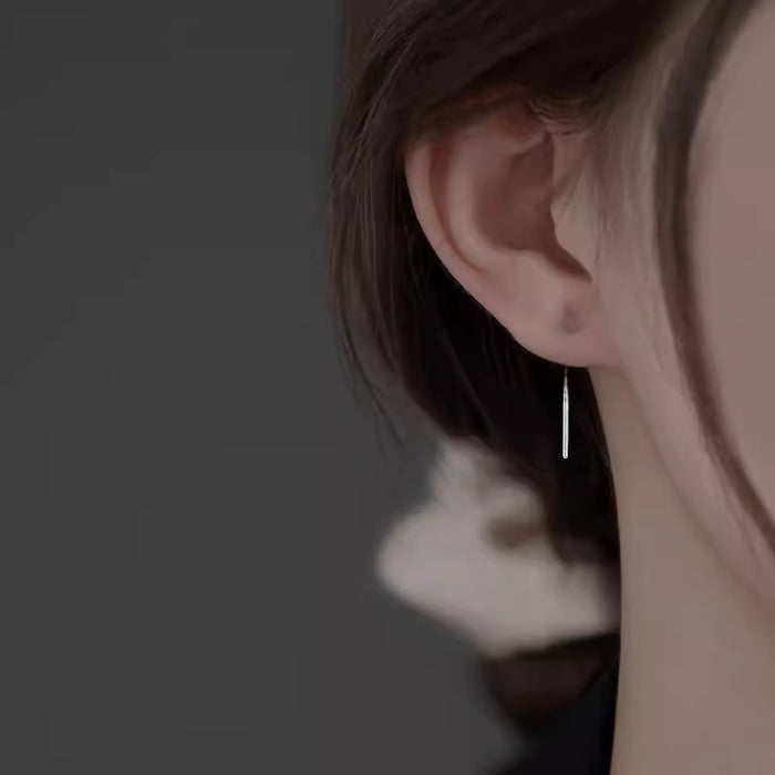 Wholesale Asymmetric fashion elegant temperament star earrings niche ear chain