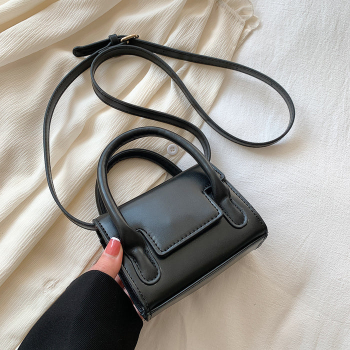 Wholesale Handheld small bag, women's new fashion trend, stylish and versatile