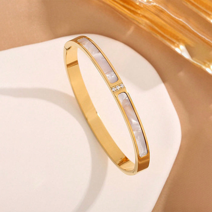 Wholesale Titanium steel sophisticated and minimalist design bracelet