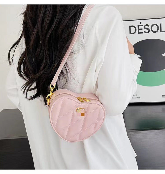 Wholesale love bag shoulder bag rhombus embroidered red envelope bag women's