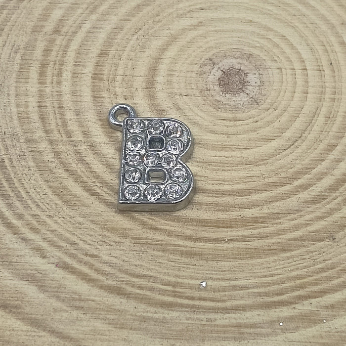 Wholesale Diamond letter pendant personality clavicle chain clothing luggage alloy jewelry accessories