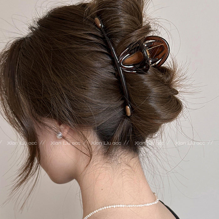 Wholesale Amber antique style oil painting hair clip, women's back of the head, new style with large shark clip, high-end hair accessory