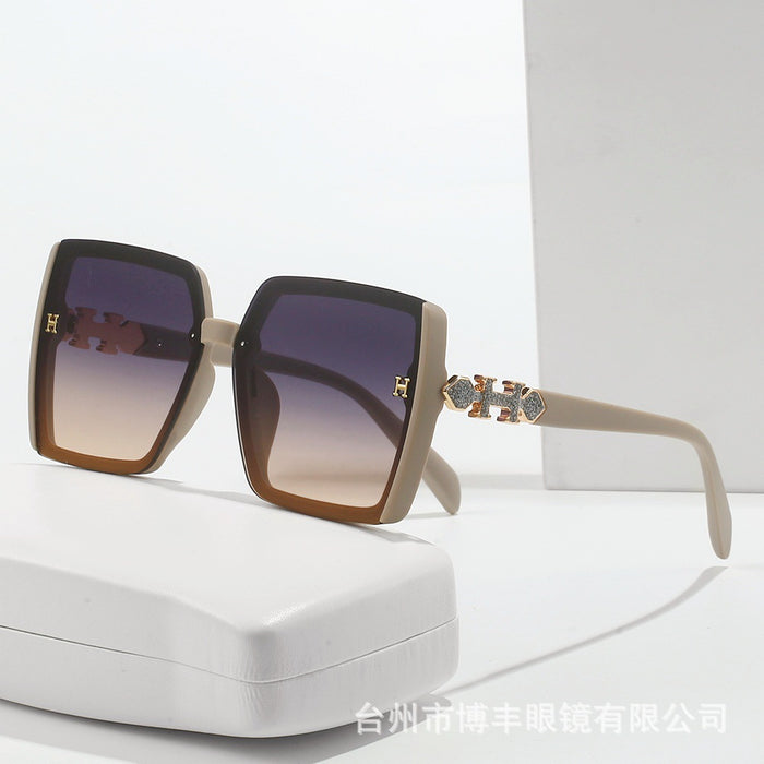 Wholesale Letters PC Women's Sunglasses JDC-SG-Bofeng020