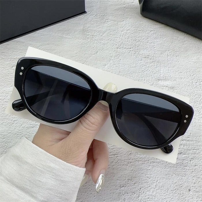 Wholesale Sunglasses with a high-end feel, retro sunglasses, UV resistant glasses