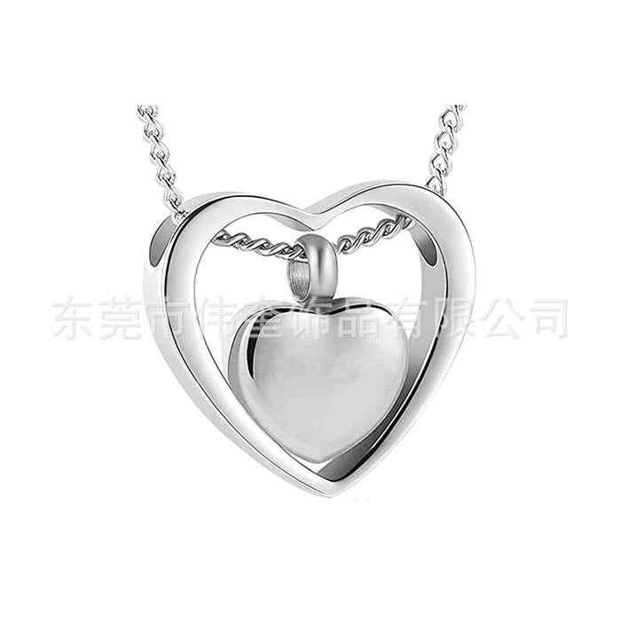Wholesale Pendant necklace hollowed out heart-shaped creative jewelry necklace