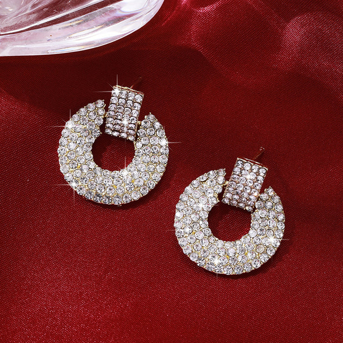 Wholesale Retro light luxury diamond geometric round earrings