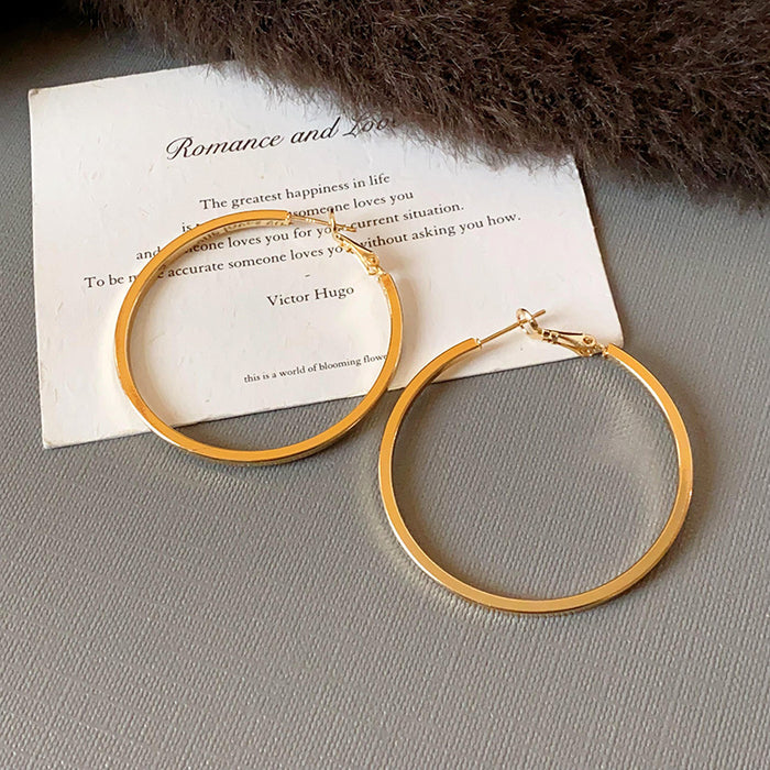 Wholesale Plain Hoop Round Earrings Fashion Temperament Earrings