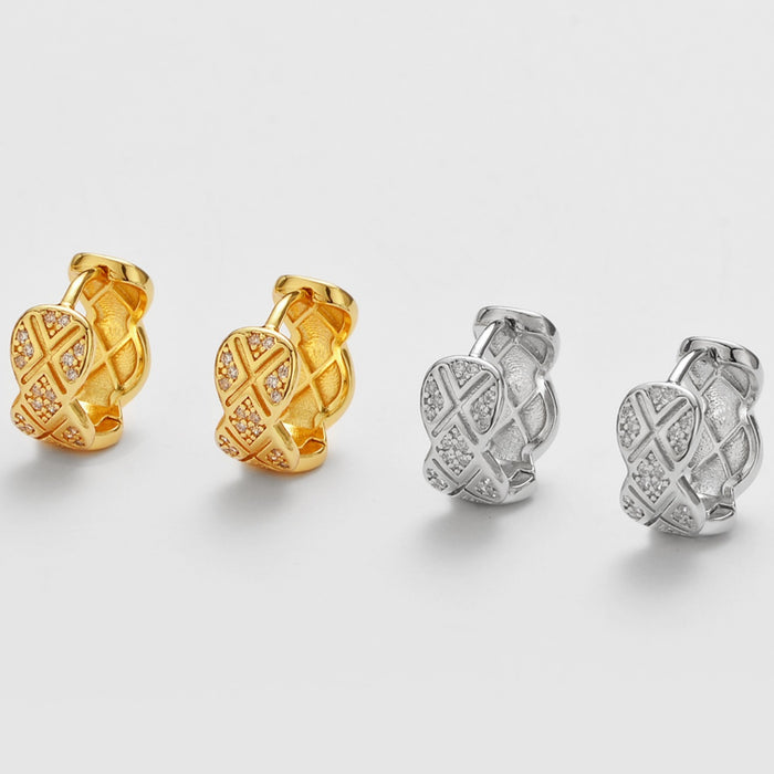 Wholesale Micro-painted zircon diamond pattern C-hoot earrings