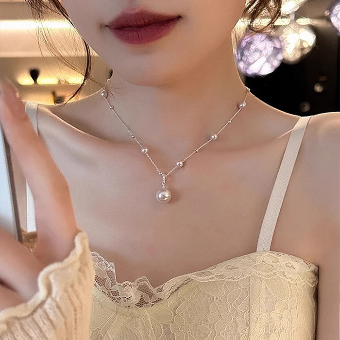 Wholesale Light luxury starry sky pearl necklace, light luxury high-end sweater chain, stylish and versatile collarbone chain accessories
