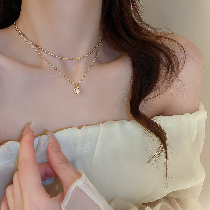 Wholesale Zircon pearl pendant, double-layer layered collarbone chain, high-end, light luxury, fashionable, personalized necklace accessories