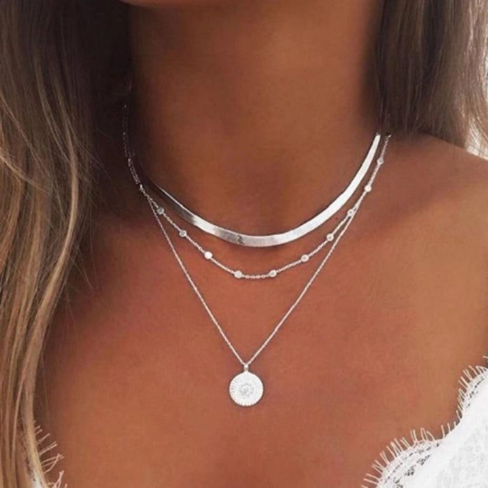 Wholesale Multi-Layer Sun Pendant Necklace Gold Alloy Trendy Fashion Accessory