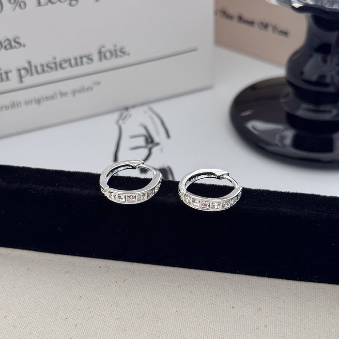Wholesale Fashionable sparkling diamond earrings, square earrings, new earrings, niche design, high-end earrings