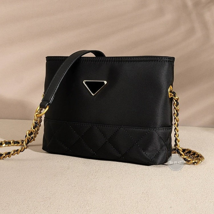 Wholesale Chain Small Square Bag Shoulder Crossbody Bag Bucket Bag